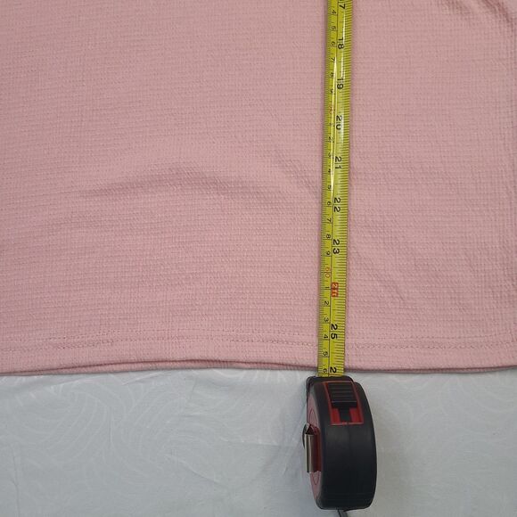 Sara Morgan Light Pink ribbed knit Short Sleeve top, likely a silk and rayon - Picture 3 of 4